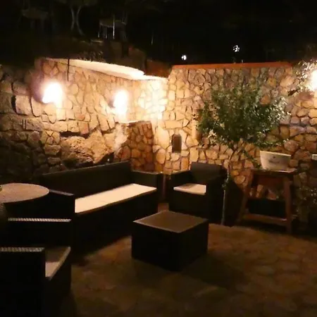 Maddalena Villa