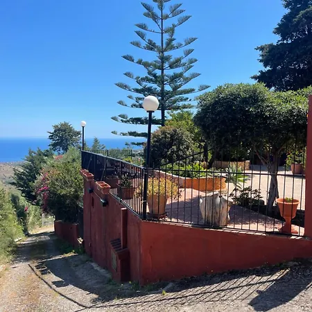 Villa Maddalena Mandra Capreria